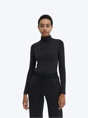 Reigning Champ Women’s Merino Wool Charcoal Turtleneck Sweater